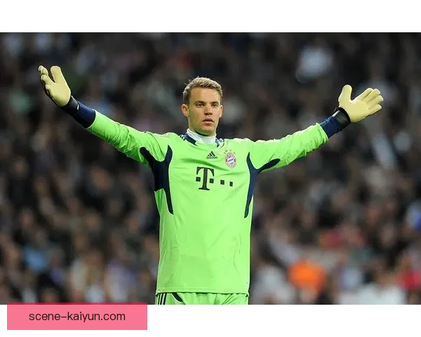 诺伊尔门将状态回暖，展现巨大的潜力备受期待